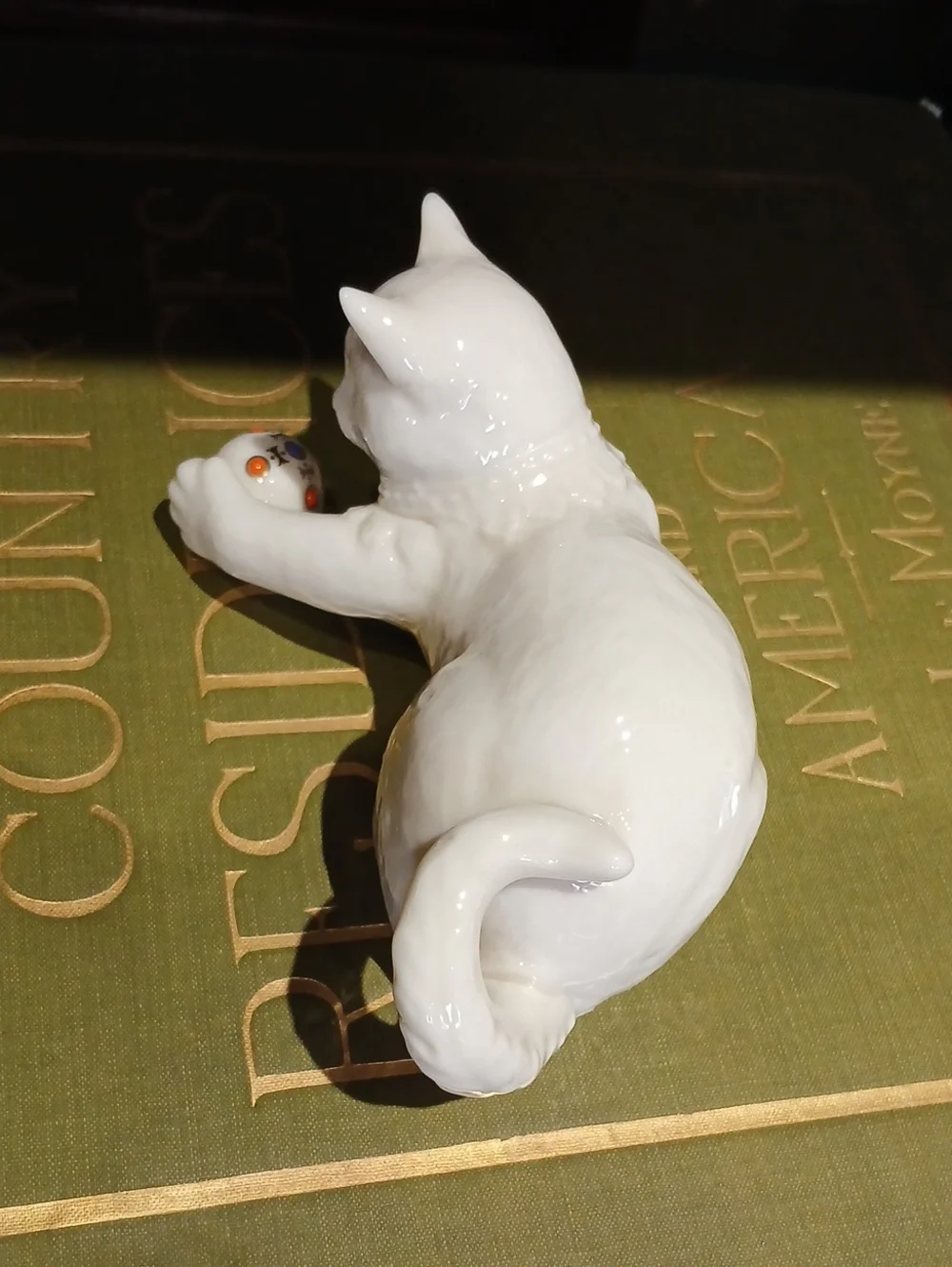 Vintage 1991 Lenox China Jewels Collection Cat Playing with Ball Figurine
